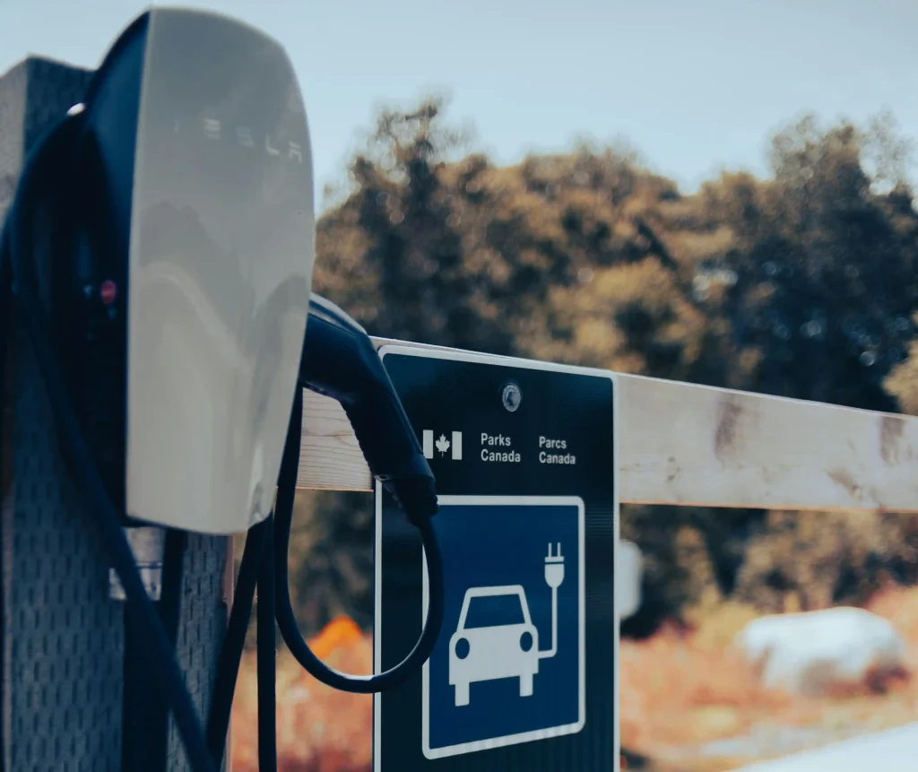 Tesla Wallbox NACS Charger to know nacs vs ccs