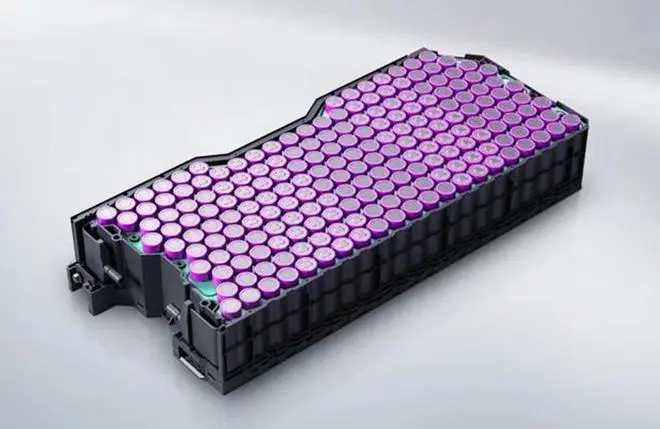 Cylindrical battery cell pack showing how individual cells affect overall battery SOH