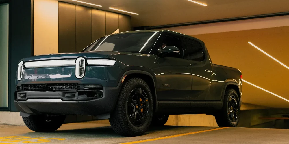 How to charge rivian r1t